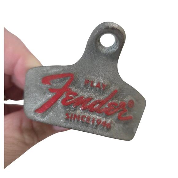 Fender Guitars Metal Wall Mount Bottle Opener Starr X Vintage Discontinued - Picture 1 of 8
